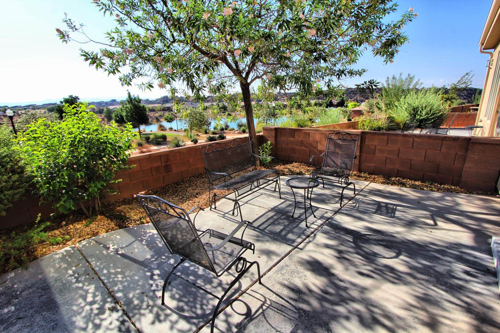 A relaxing patio at VRI's Canyon Villas at Coral Ridge in Washington, Utah.